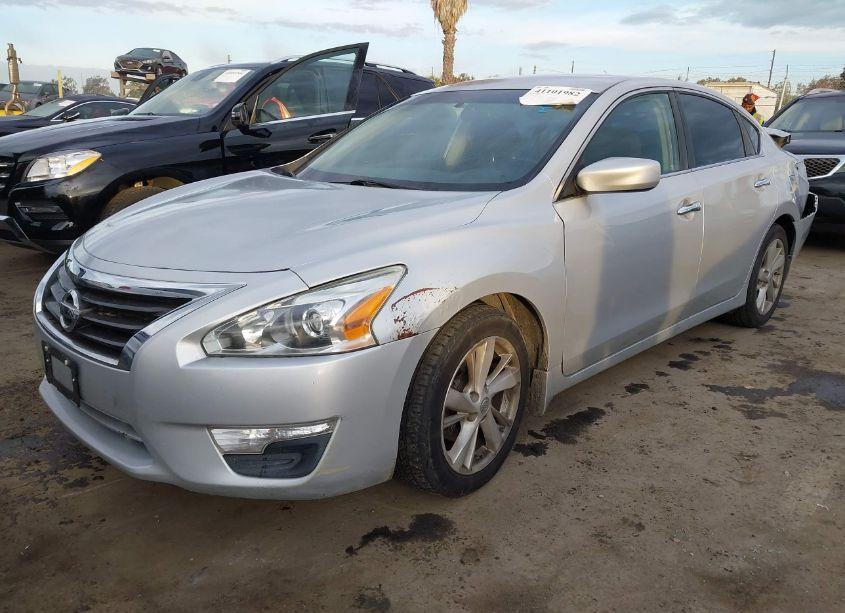 Photo 2 of 2013 Nissan Altima 2.5 SV (VIN 1N4AL3AP0DN457558)