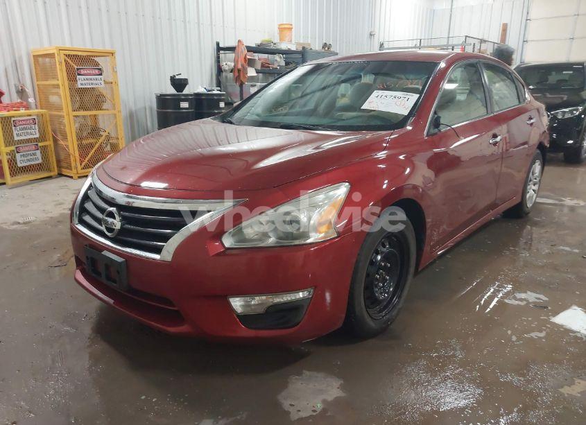 Photo 2 of 2013 Nissan Altima 2.5 S (VIN 1N4AL3AP0DN468639)