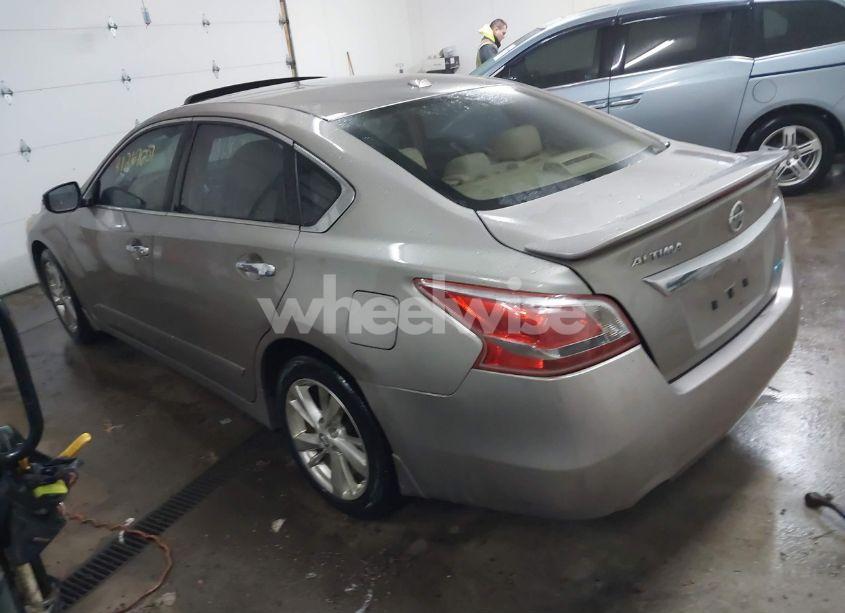 Photo 3 of 2013 Nissan Altima 2.5 SL (VIN 1N4AL3AP0DN477762)