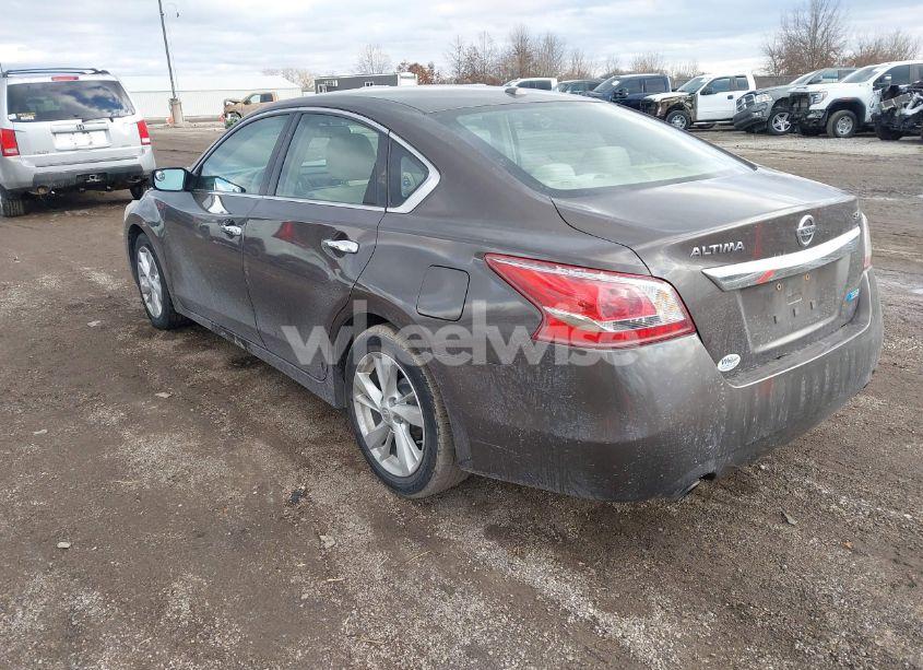 Photo 3 of 2013 Nissan Altima 2.5 SV (VIN 1N4AL3AP0DN489572)