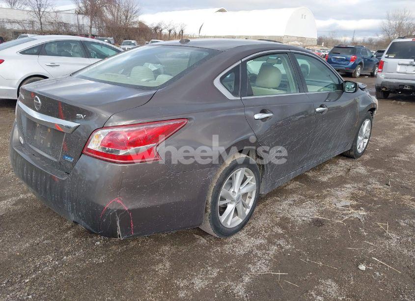 Photo 4 of 2013 Nissan Altima 2.5 SV (VIN 1N4AL3AP0DN489572)