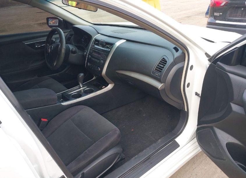 Photo 5 of 2013 Nissan Altima 2.5 S (VIN 1N4AL3AP0DN498868)