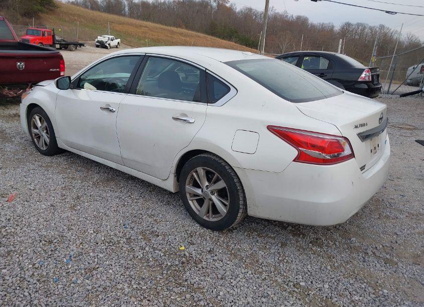 Photo 3 of 2013 Nissan Altima 2.5 SL (VIN 1N4AL3AP0DN520142)