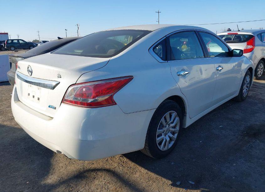 Photo 4 of 2013 Nissan Altima 2.5 S (VIN 1N4AL3AP0DN520559)