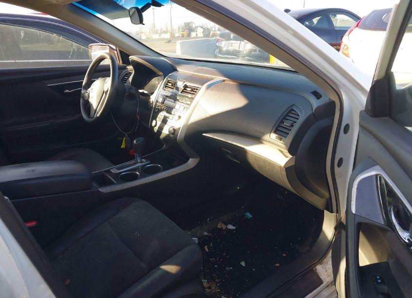 Photo 5 of 2013 Nissan Altima 2.5 S (VIN 1N4AL3AP0DN520559)