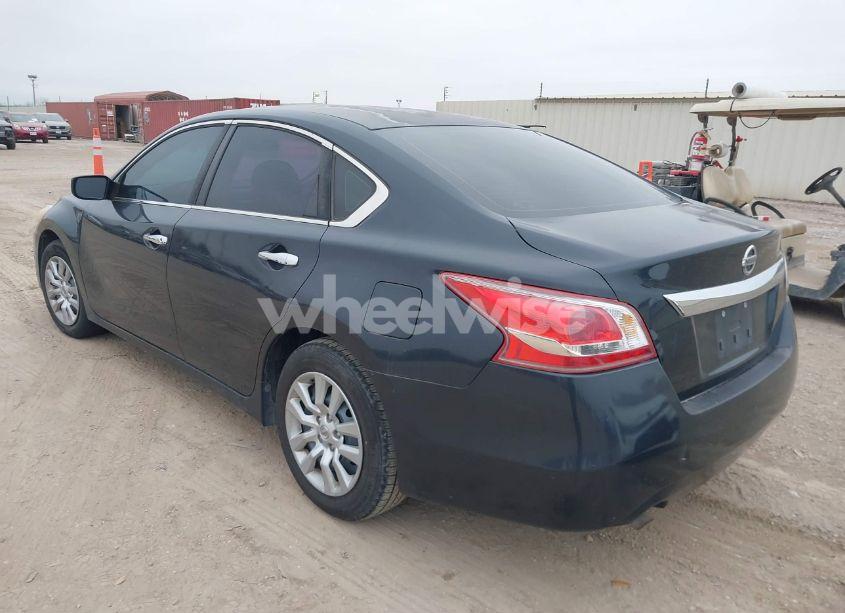 Photo 3 of 2013 Nissan Altima 2.5 S (VIN 1N4AL3AP0DN521775)