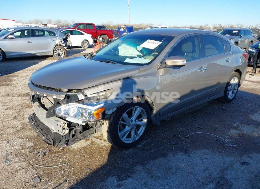 Photo 2 of 2013 Nissan Altima 2.5 SL (VIN 1N4AL3AP0DN551794)