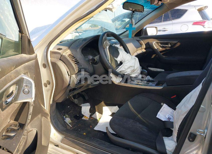 Photo 5 of 2013 Nissan Altima 2.5 S (VIN 1N4AL3AP0DN553920)