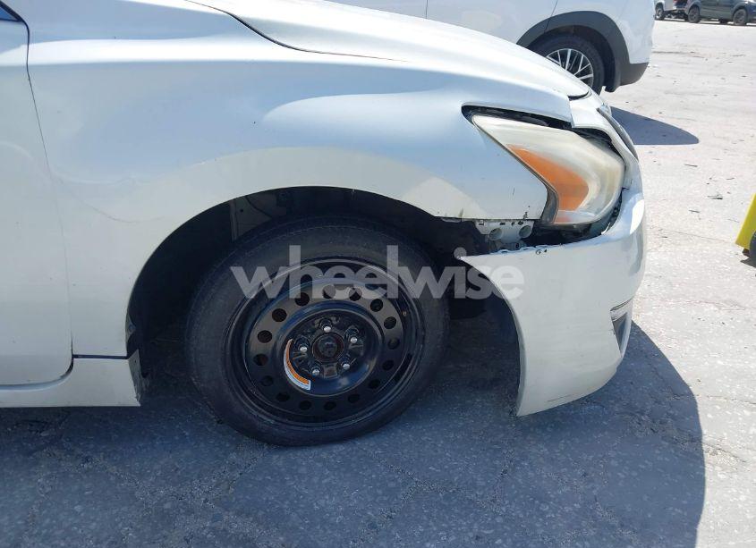 Photo 12 of 2013 Nissan Altima 2.5 S (VIN 1N4AL3AP0DN560382)