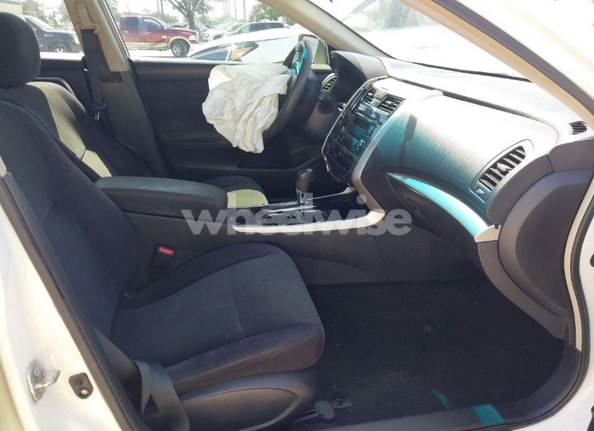 Photo 5 of 2013 Nissan Altima 2.5 S (VIN 1N4AL3AP0DN560382)