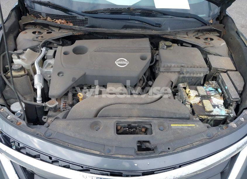 Photo 10 of 2013 Nissan Altima 2.5 S (VIN 1N4AL3AP0DN571768)