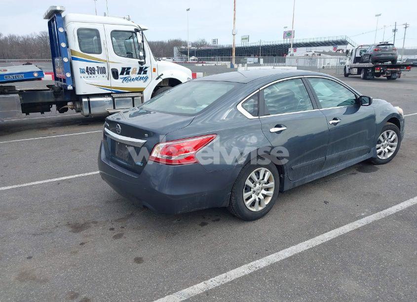 Photo 4 of 2013 Nissan Altima 2.5 S (VIN 1N4AL3AP0DN571768)