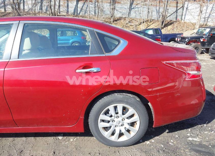 Photo 16 of 2013 Nissan Altima 2.5 S (VIN 1N4AL3AP0DN579711)