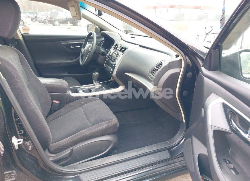 Photo 5 of 2013 Nissan Altima 2.5 S (VIN 1N4AL3AP0DN582396)