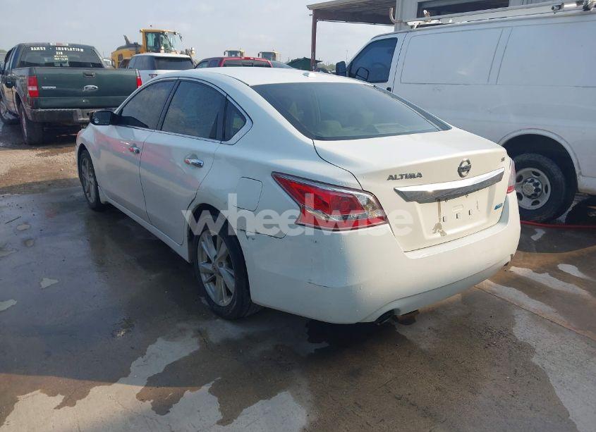 Photo 3 of 2013 Nissan Altima 2.5 SV (VIN 1N4AL3AP0DN583483)