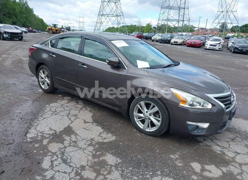 2013 Nissan Altima 2.5 SL (VIN 1N4AL3AP0DN589381) main photo