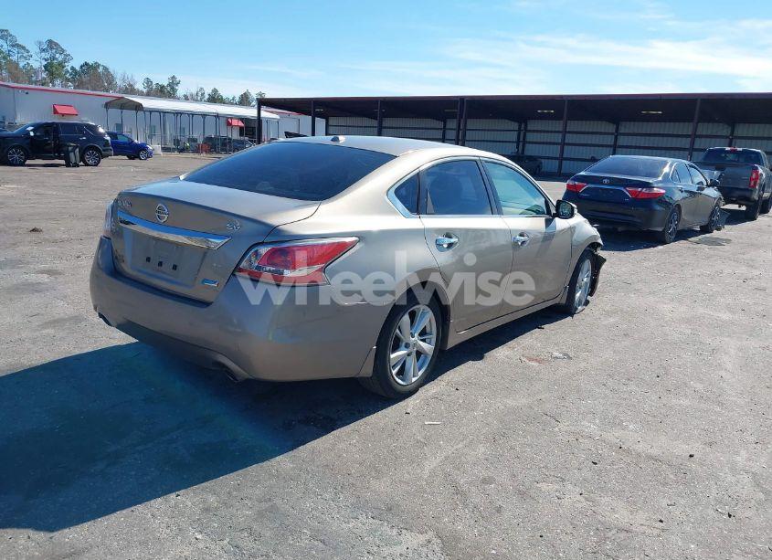 Photo 4 of 2014 Nissan Altima 2.5 SV (VIN 1N4AL3AP0EC107599)