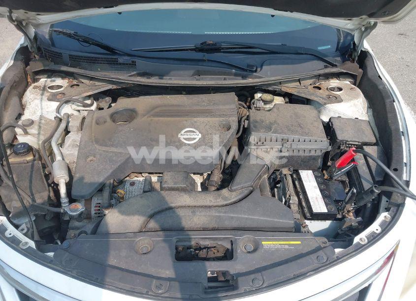 Photo 10 of 2014 Nissan Altima 2.5 S (VIN 1N4AL3AP0EC117114)