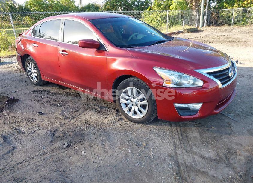 2014 Nissan Altima 2.5 S (VIN 1N4AL3AP0EC141574) main photo