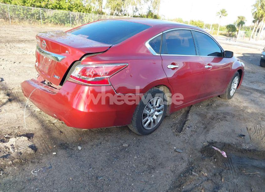 Photo 4 of 2014 Nissan Altima 2.5 S (VIN 1N4AL3AP0EC141574)