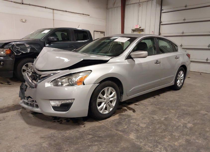 Photo 2 of 2014 Nissan Altima 2.5 S (VIN 1N4AL3AP0EC145575)