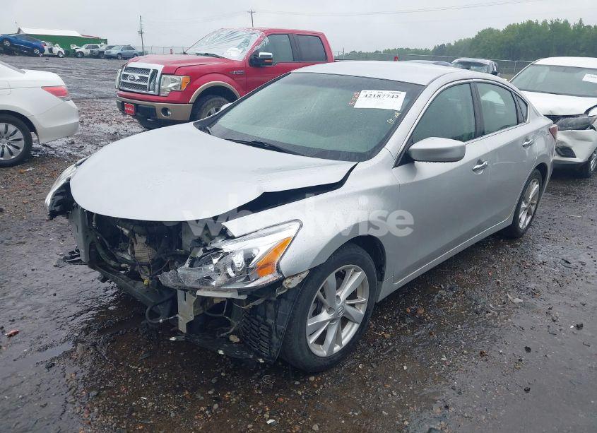 Photo 2 of 2014 Nissan Altima 2.5 SV (VIN 1N4AL3AP0EC147326)