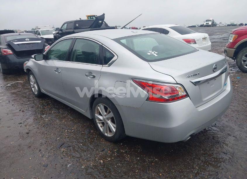 Photo 3 of 2014 Nissan Altima 2.5 SV (VIN 1N4AL3AP0EC147326)
