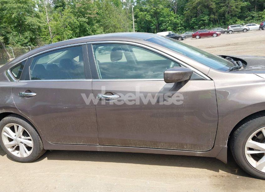 Photo 13 of 2014 Nissan Altima 2.5 SV (VIN 1N4AL3AP0EC173327)