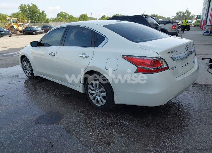 Photo 3 of 2014 Nissan Altima 2.5 S (VIN 1N4AL3AP0EC188183)
