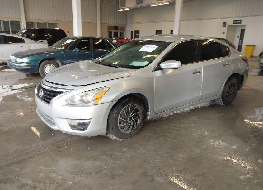 Photo 2 of 2014 Nissan Altima 2.5 S (VIN 1N4AL3AP0EC193111)