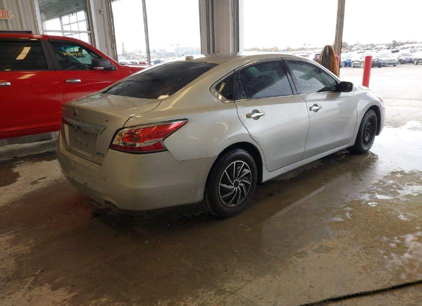 Photo 4 of 2014 Nissan Altima 2.5 S (VIN 1N4AL3AP0EC193111)