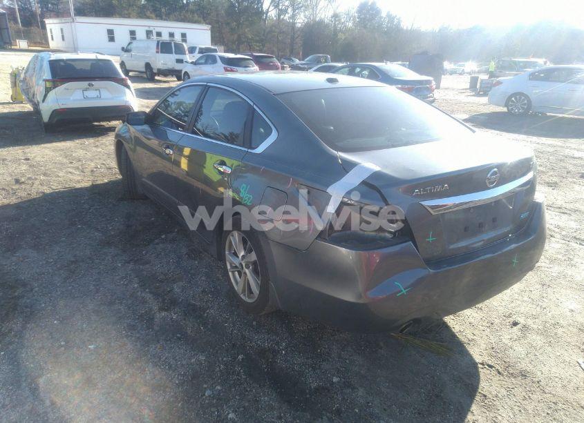 Photo 3 of 2014 Nissan Altima 2.5 SV (VIN 1N4AL3AP0EC193772)