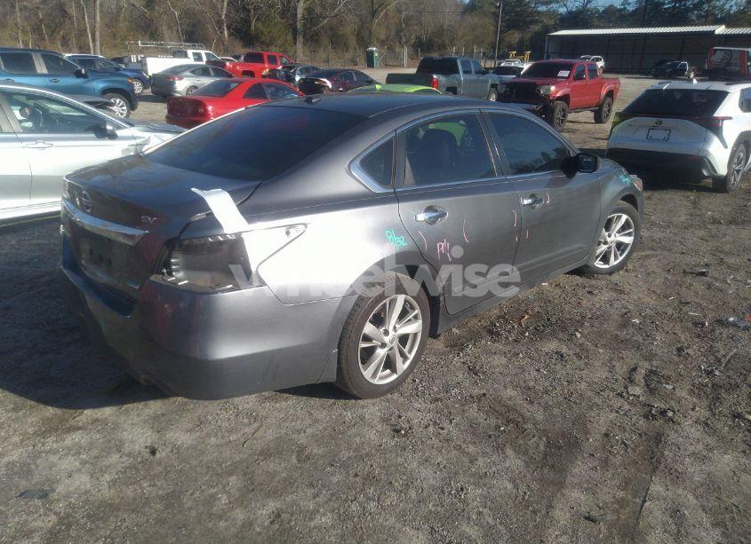 Photo 4 of 2014 Nissan Altima 2.5 SV (VIN 1N4AL3AP0EC193772)