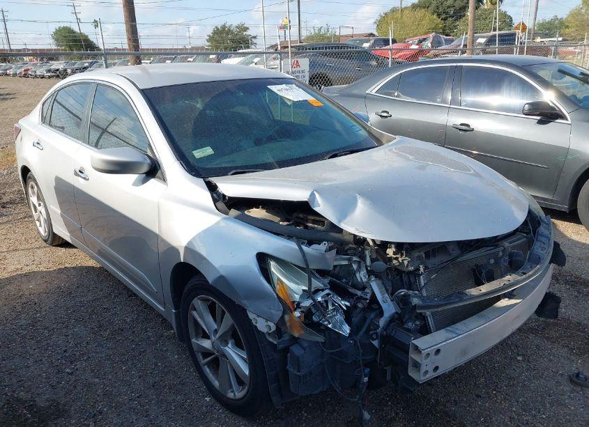 2014 Nissan Altima 2.5 SV (VIN 1N4AL3AP0EC275128) main photo