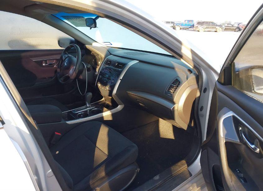 Photo 5 of 2014 Nissan Altima 2.5 (VIN 1N4AL3AP0EC282838)