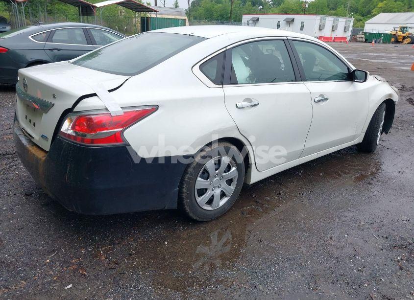 Photo 4 of 2014 Nissan Altima (VIN 1N4AL3AP0EC287165)