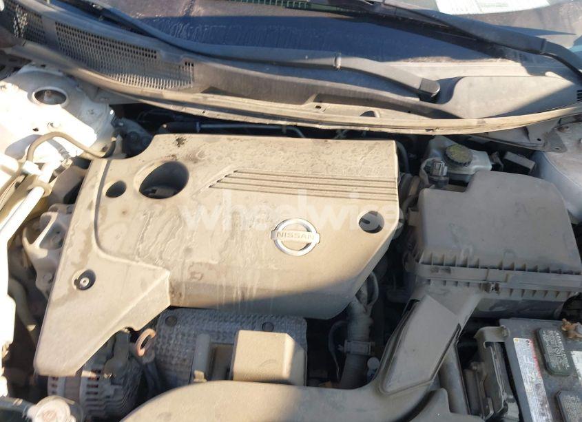 Photo 10 of 2014 Nissan Altima 2.5/2.5 S/2.5 SL/2.5 SV (VIN 1N4AL3AP0EC289840)