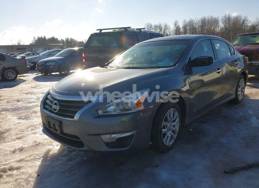 Photo 2 of 2014 Nissan Altima 2.5 S (VIN 1N4AL3AP0EC317751)