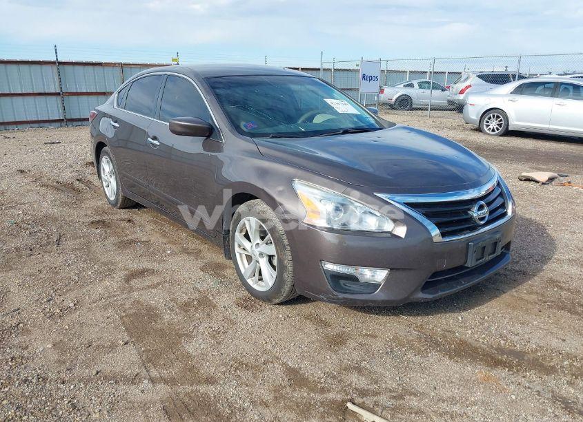 2014 Nissan Altima 2.5 SV (VIN 1N4AL3AP0EC325025) main photo