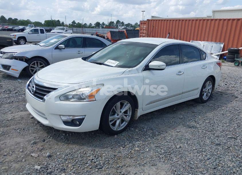 Photo 2 of 2014 Nissan Altima 2.5 SL (VIN 1N4AL3AP0EC325820)