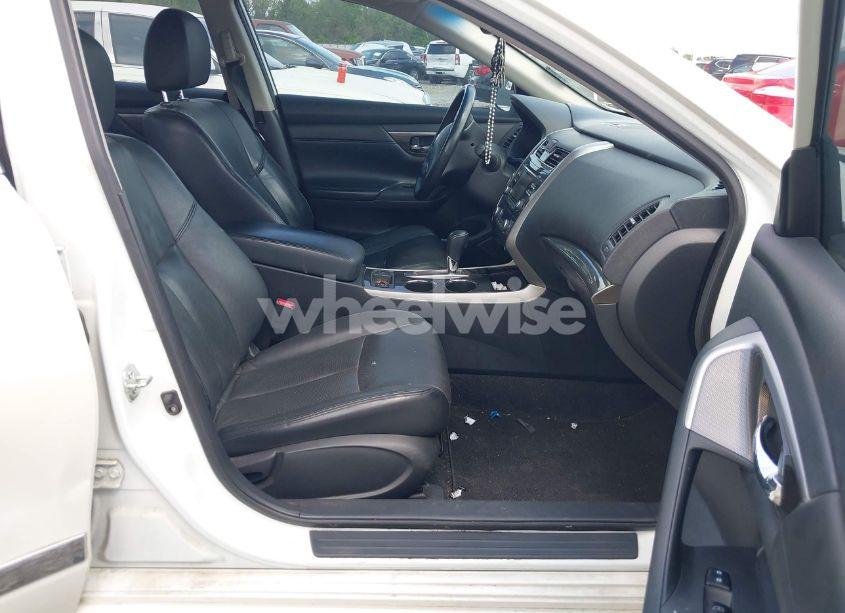 Photo 5 of 2014 Nissan Altima 2.5 SL (VIN 1N4AL3AP0EC325820)