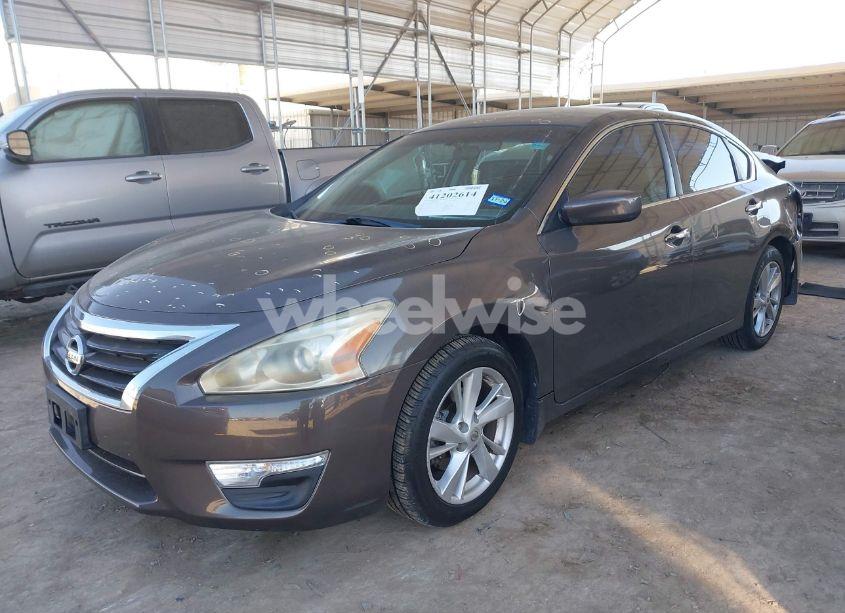 Photo 2 of 2014 Nissan Altima 2.5 SV (VIN 1N4AL3AP0EC326224)