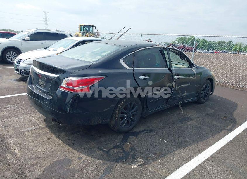 Photo 4 of 2014 Nissan Altima 2.5 S (VIN 1N4AL3AP0EC900000)