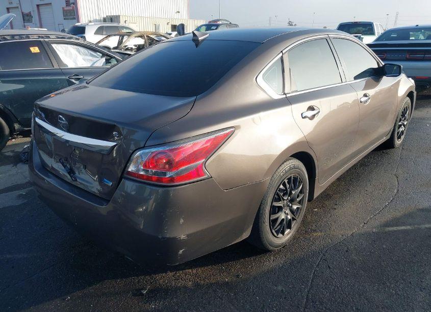 Photo 4 of 2014 Nissan Altima 2.5 S (VIN 1N4AL3AP0EN213331)