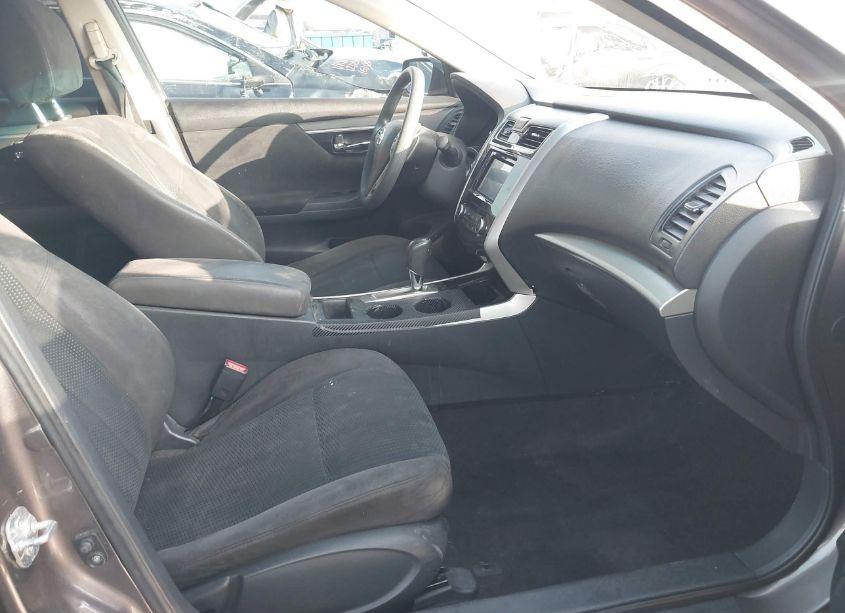 Photo 5 of 2014 Nissan Altima 2.5 S (VIN 1N4AL3AP0EN213331)