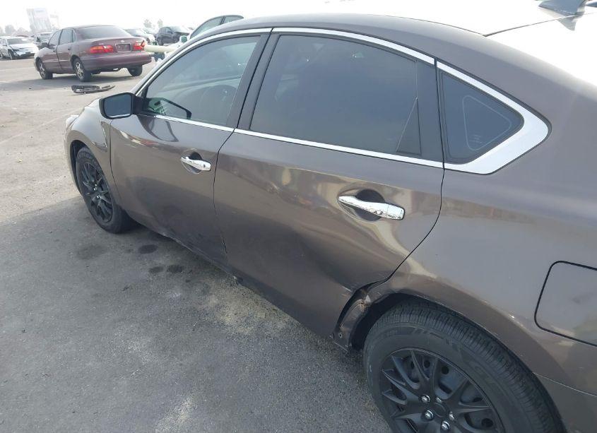 Photo 6 of 2014 Nissan Altima 2.5 S (VIN 1N4AL3AP0EN213331)