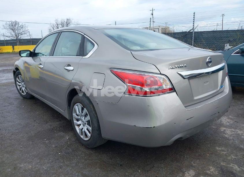 Photo 3 of 2014 Nissan Altima 2.5 S (VIN 1N4AL3AP0EN214415)