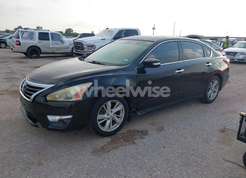 Photo 2 of 2014 Nissan Altima 2.5 SL (VIN 1N4AL3AP0EN225544)