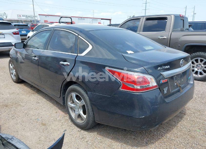 Photo 3 of 2014 Nissan Altima 2.5 S (VIN 1N4AL3AP0EN227553)