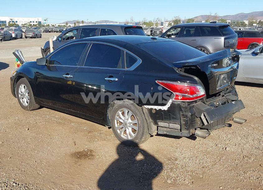 Photo 3 of 2014 Nissan Altima 2.5 S (VIN 1N4AL3AP0EN232803)